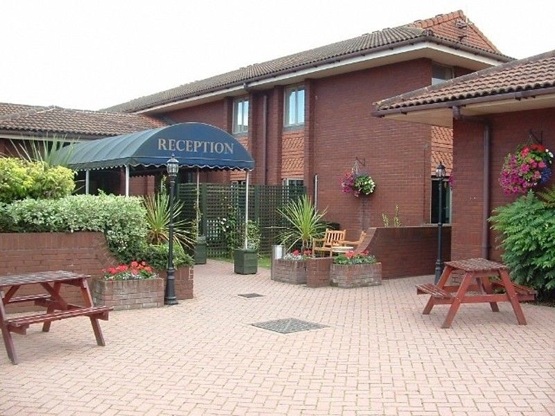 Leonardo Hotel East Midlands Airport Castle Donington Exterior photo